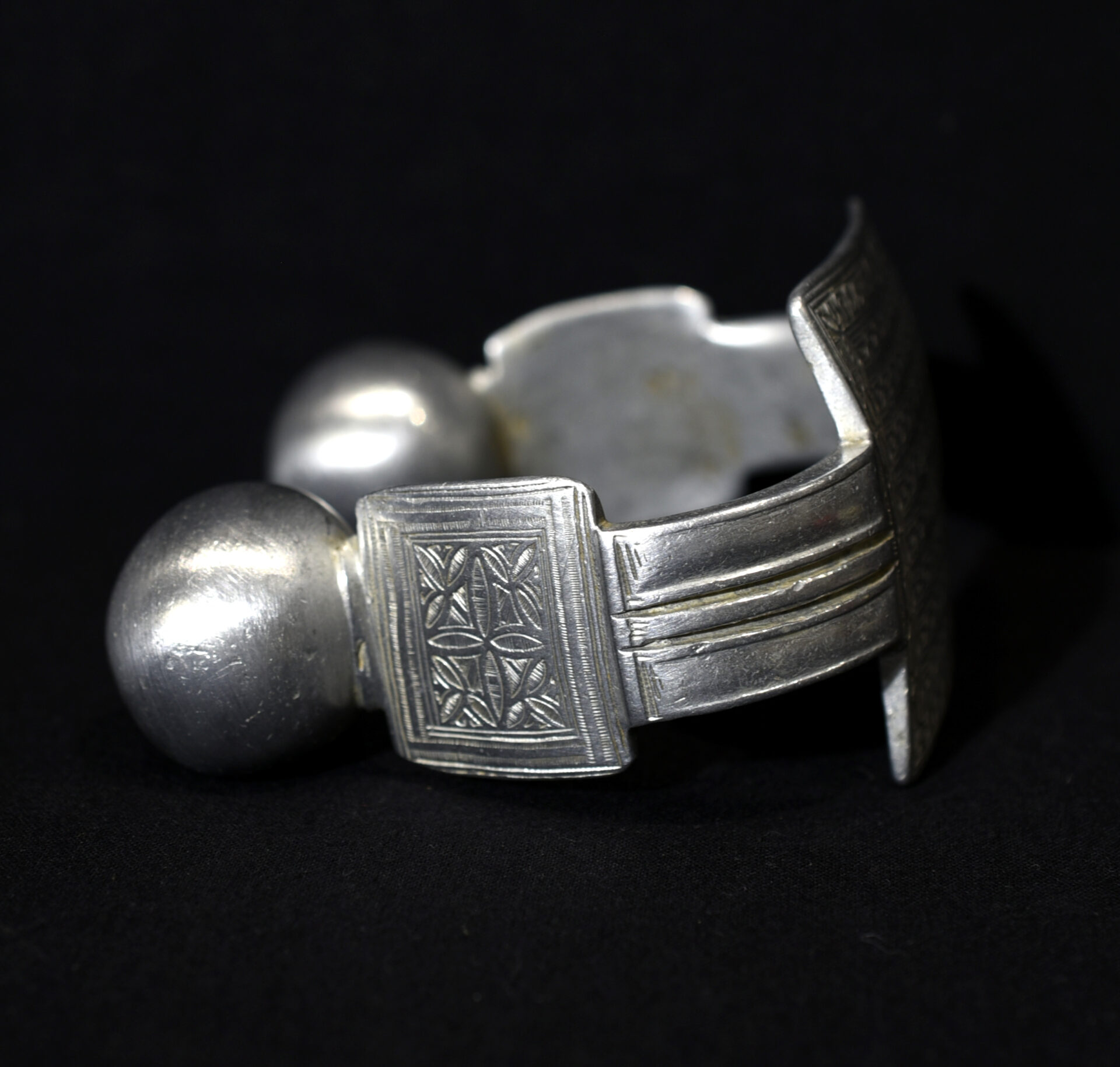Old Moorish Anklet – KHAL KHAL – West Africa