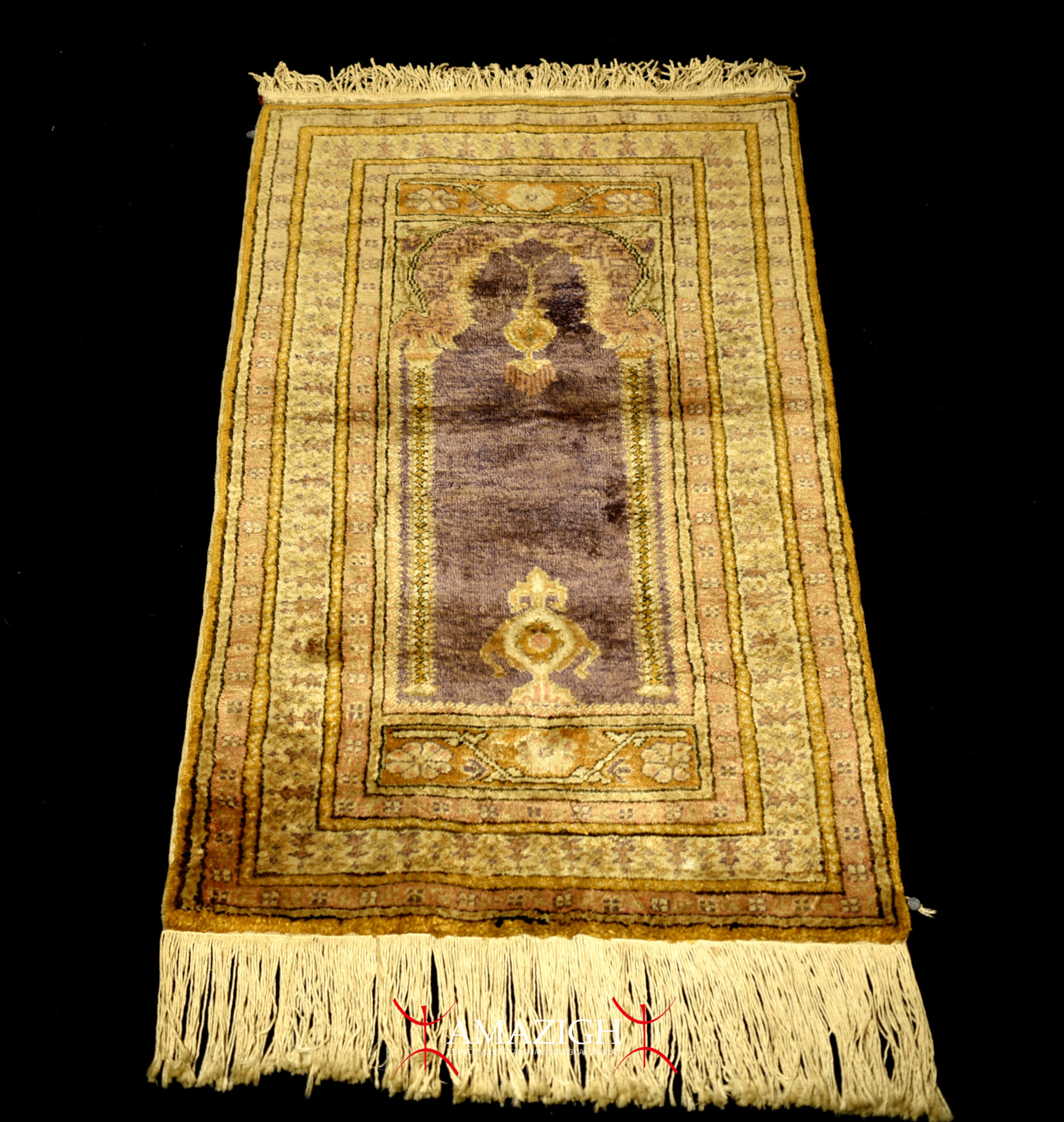 Antique Anatolian Prayer Rug – Late 19th / early 20th century – Western Anatolia