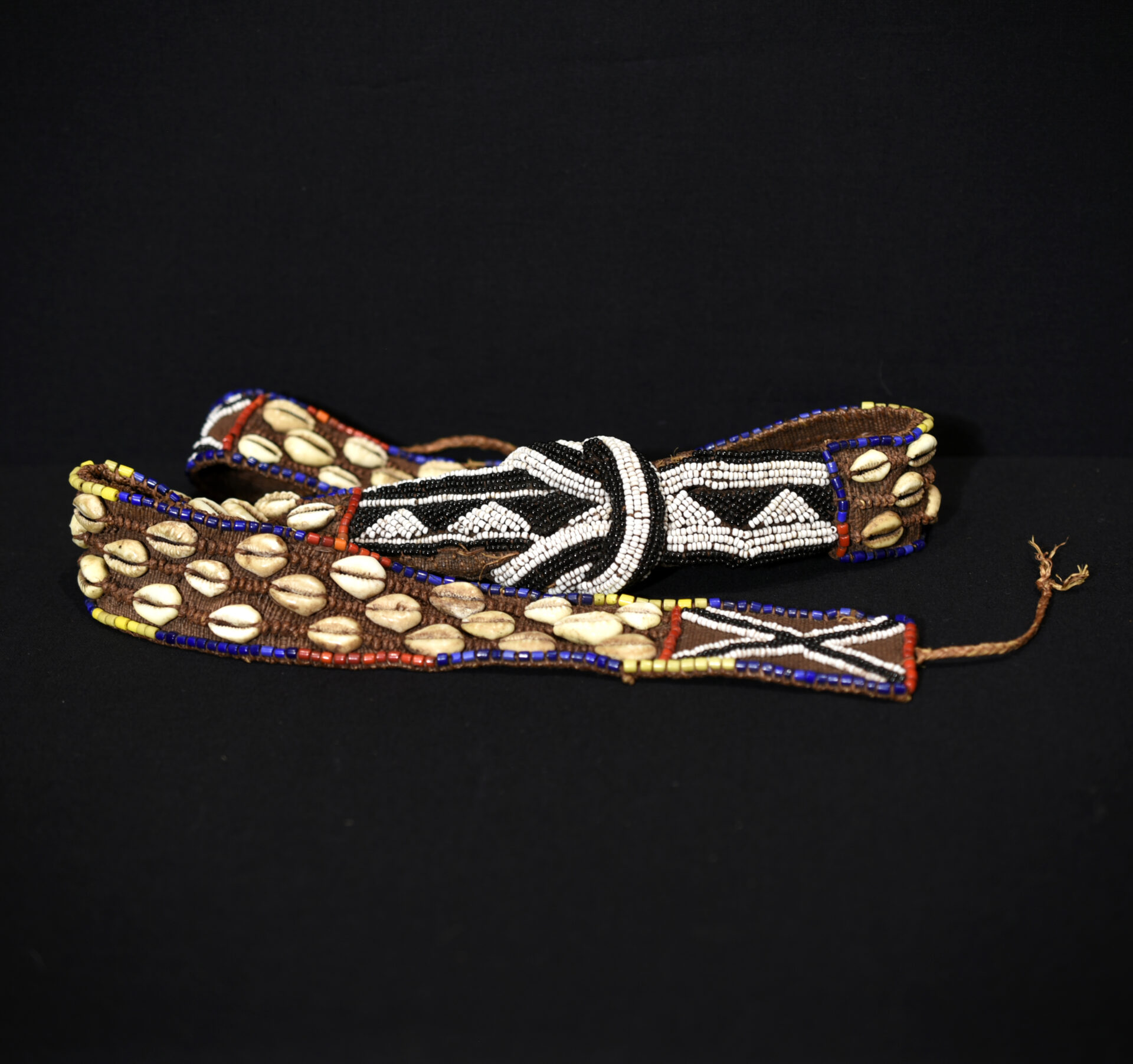 Beautiful Kuba Ceremonial Belt – Nkody – DR Congo