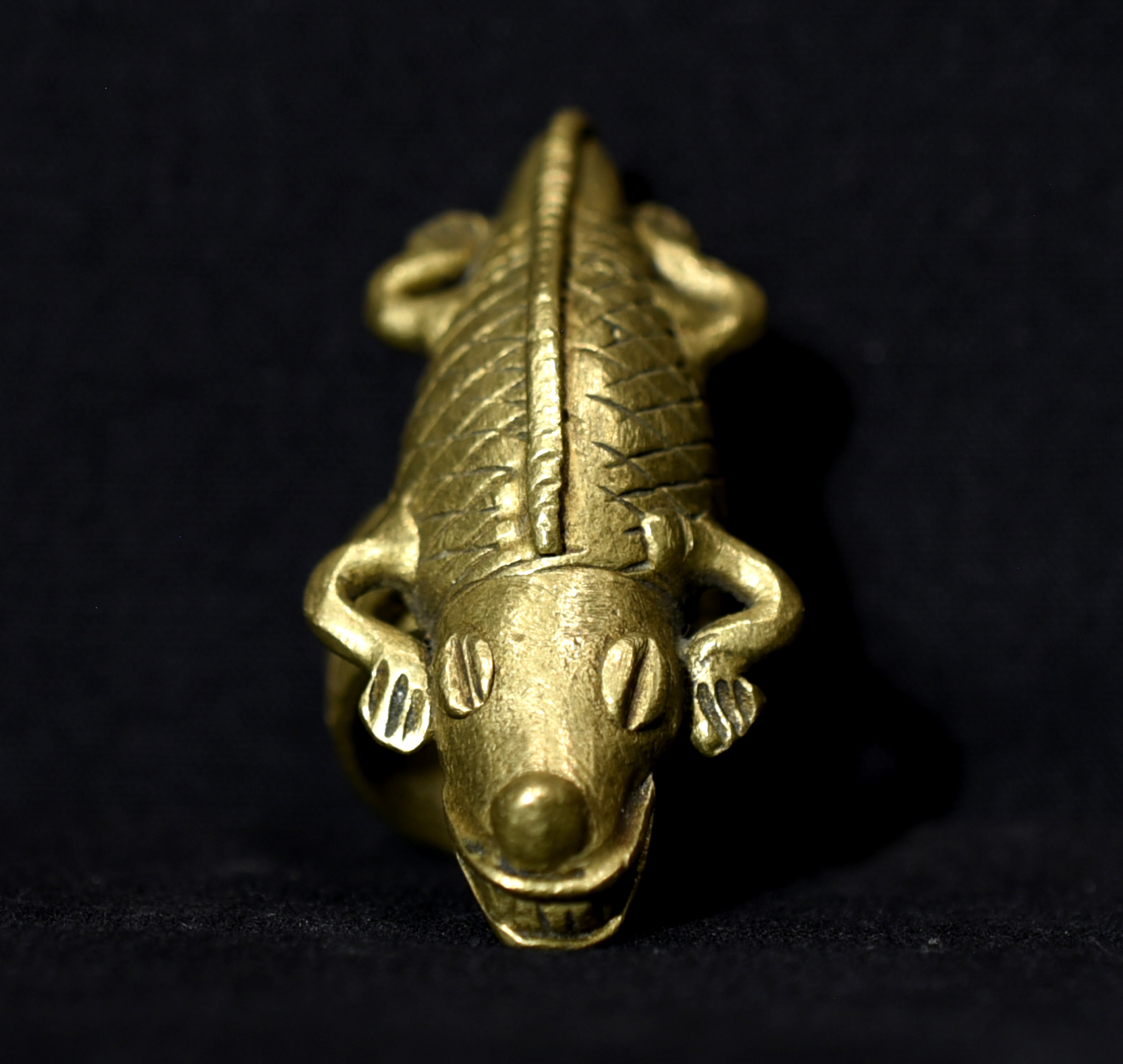 Beautiful Ashanti (Asante) Ring – Crocodile – Ghana