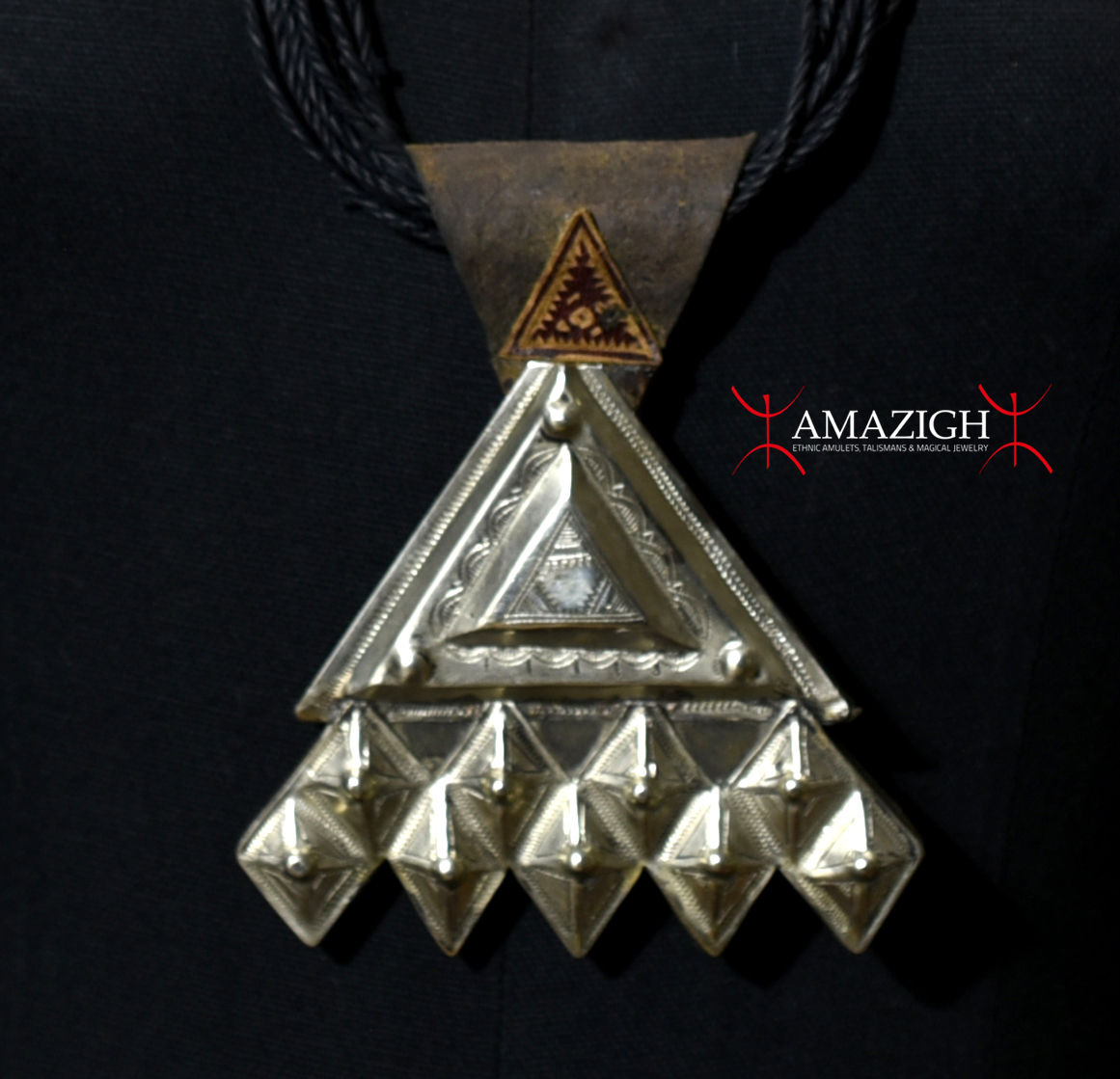 Beautiful Tuareg Hand of Fatima – KHOMISSAR – Algeria