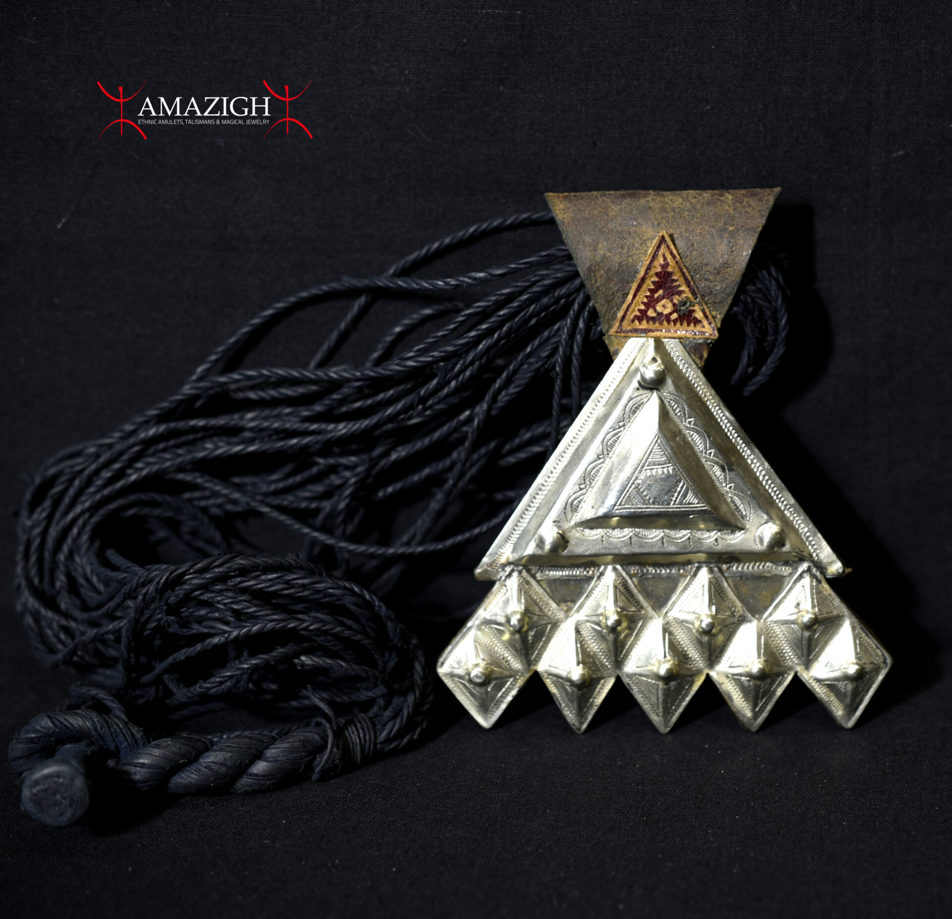 Beautiful Tuareg Hand of Fatima – KHOMISSAR – Algeria