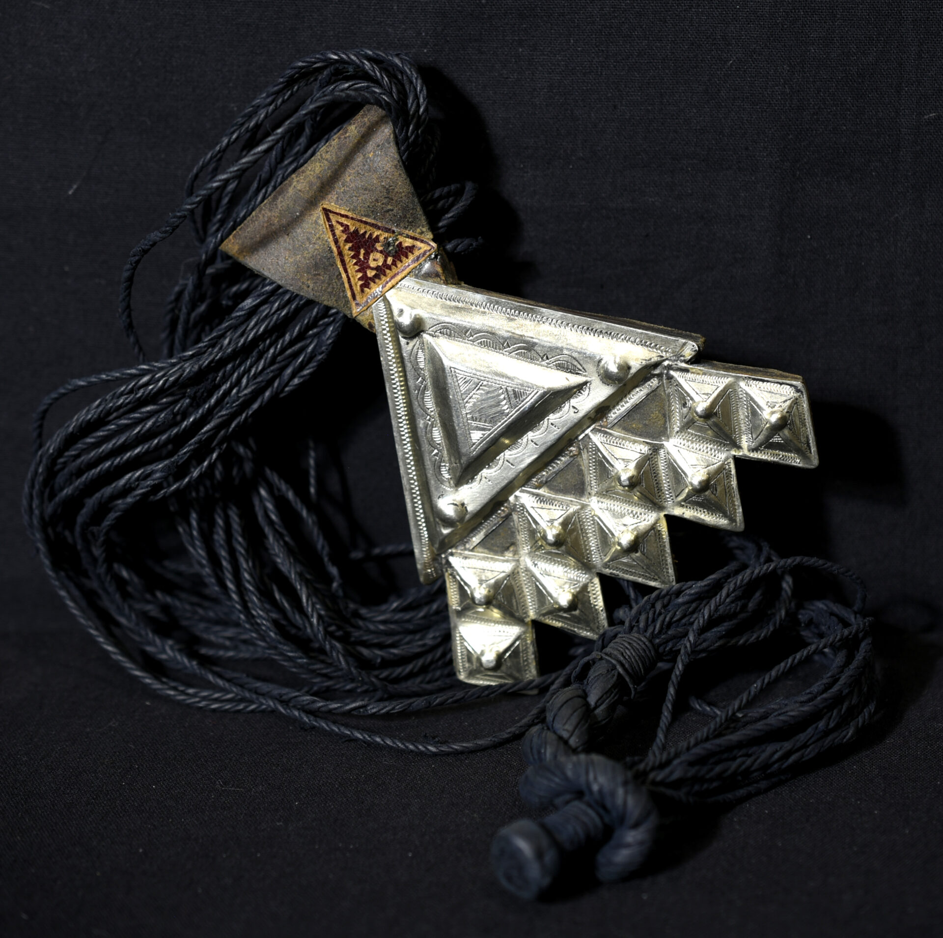 Beautiful Tuareg Hand of Fatima – KHOMISSAR – Algeria