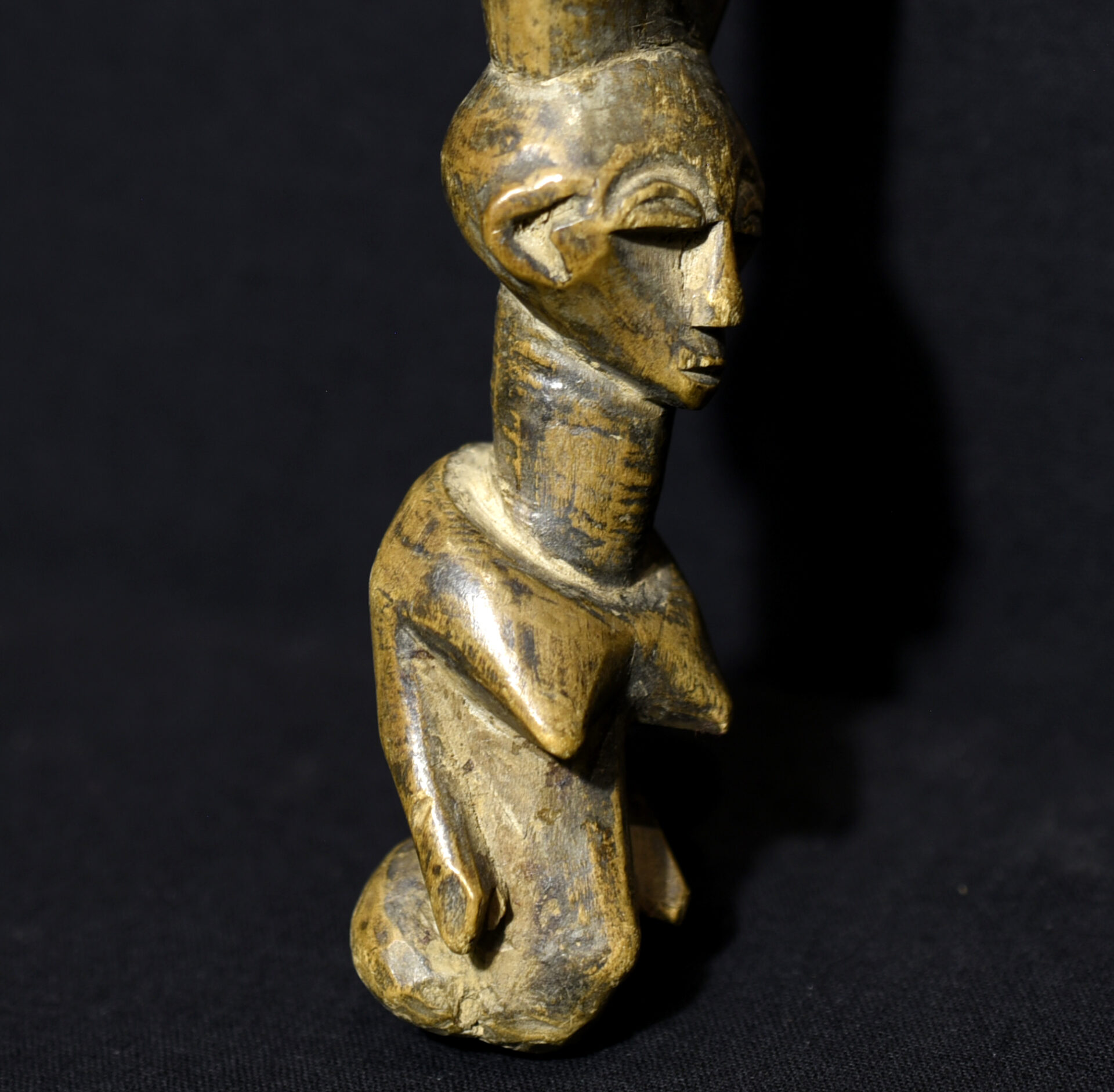 Old Fine Lobi Slingshot Catapult – Carved Wood – Burkina Faso