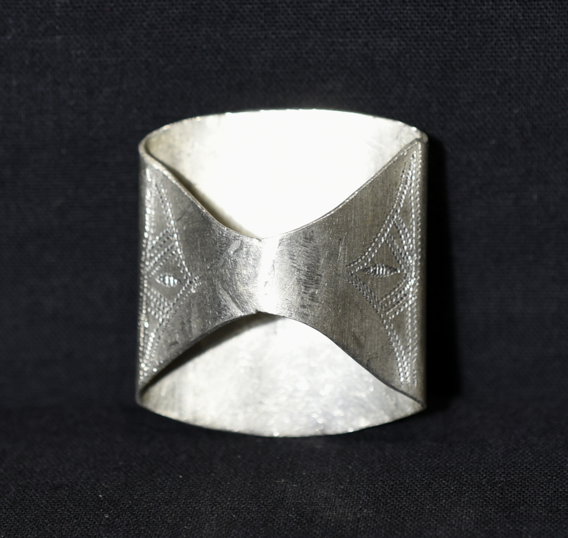 Fine Large Talismanic Berber Ring – Magic Square – Morocco