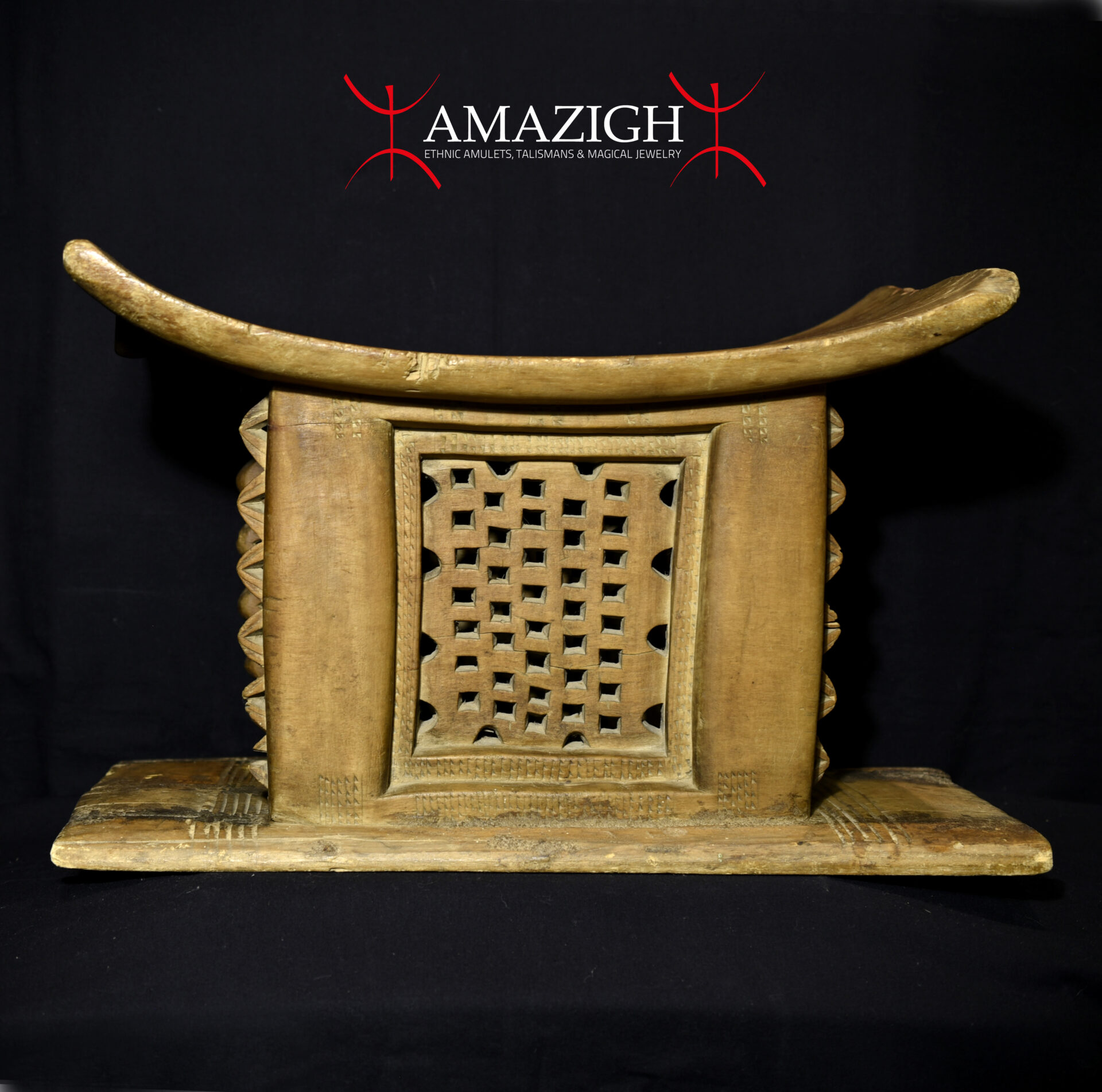 I am writing to let you know that I have this Qua terracotta headrest from the Calabar region, Nigeria. It is a beautiful piece with a fine, aged patina, likely dating to the 18th century.