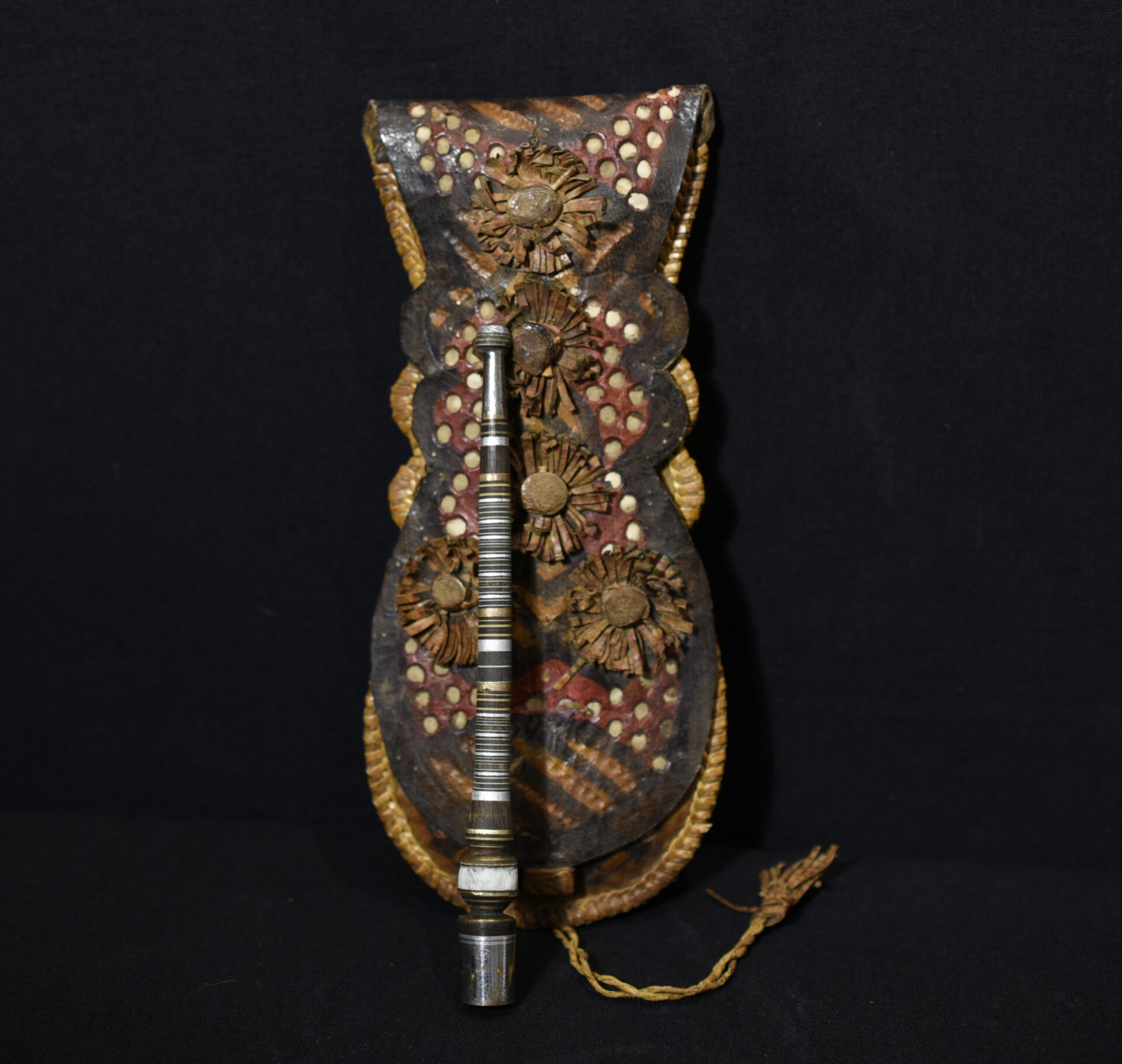 Tuareg Leather Bag and Smoking Pipe – Niger